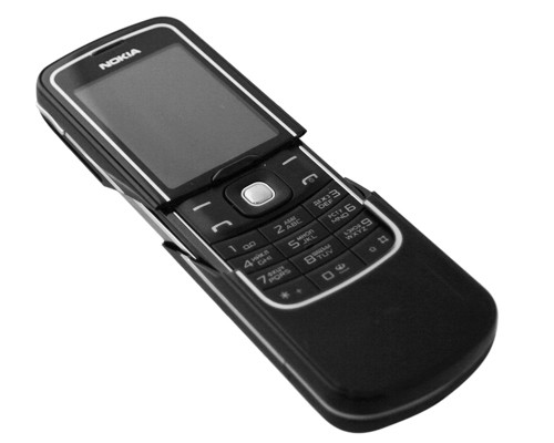 Nokia 8600 Luna Black_1