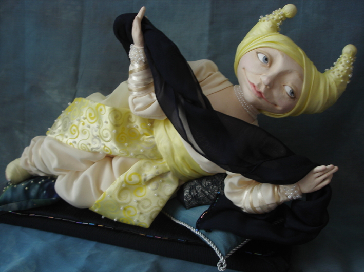 Луна в облаках