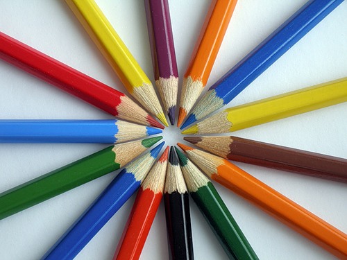 Цветные карандаши.