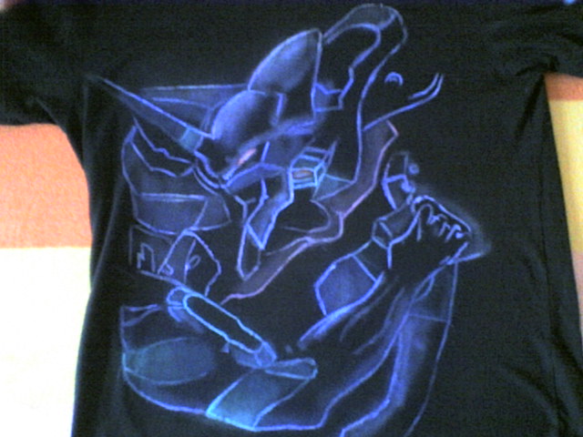 Аэрогрфия на  футболке